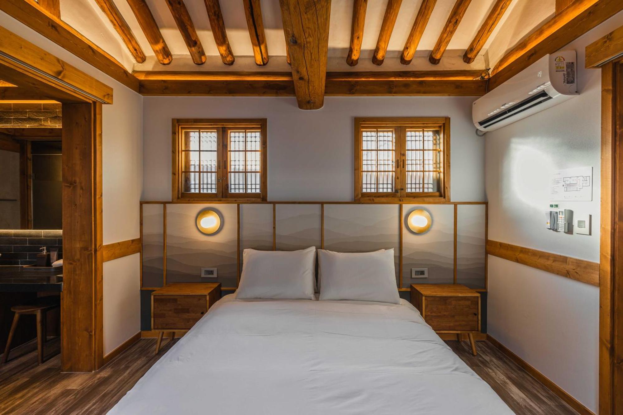 The Bukchon Noble Biệt thự *